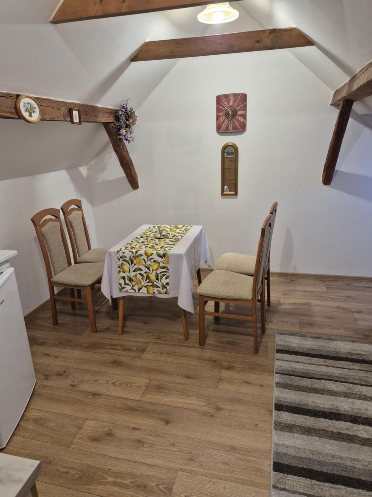 Ubytovani Za Kaplickou Třeboň Εξωτερικό φωτογραφία